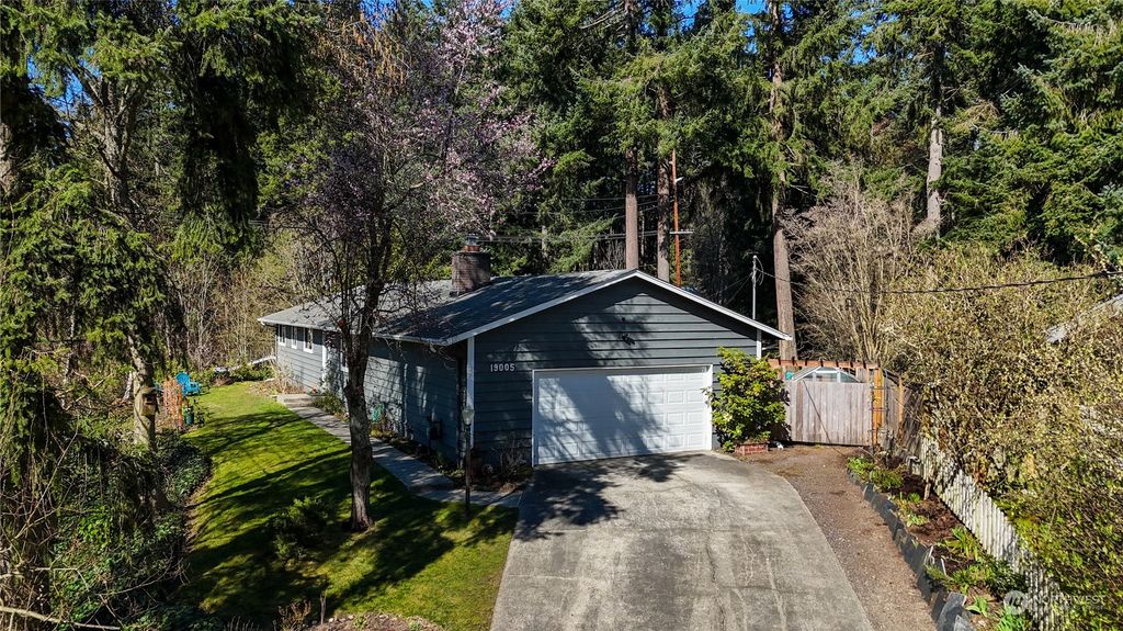 Photo of 19005 75th Avenue W, Lynnwood, WA 98036 (MLS # 2208992)