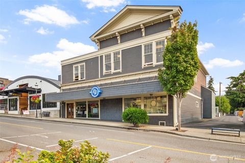 Photo of 542 Main Street, Edmonds, WA 98020 (MLS # 2437634)