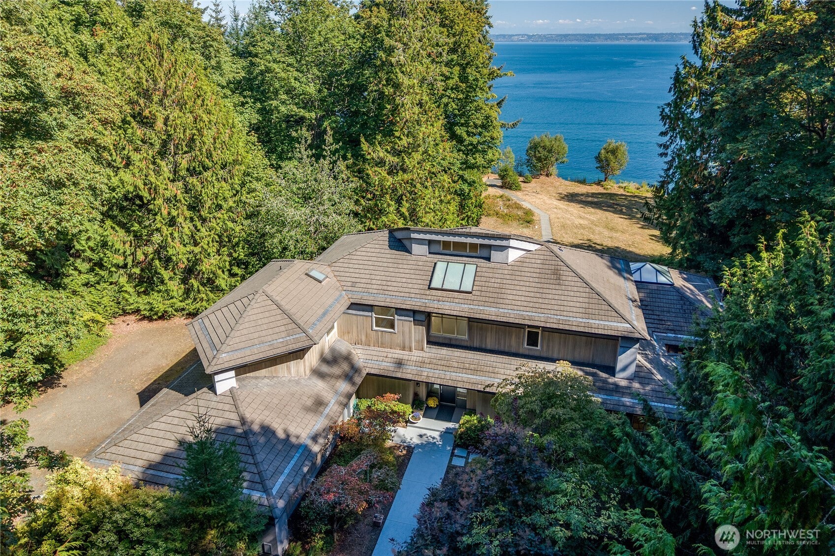 34302 Pilot Point Road NE