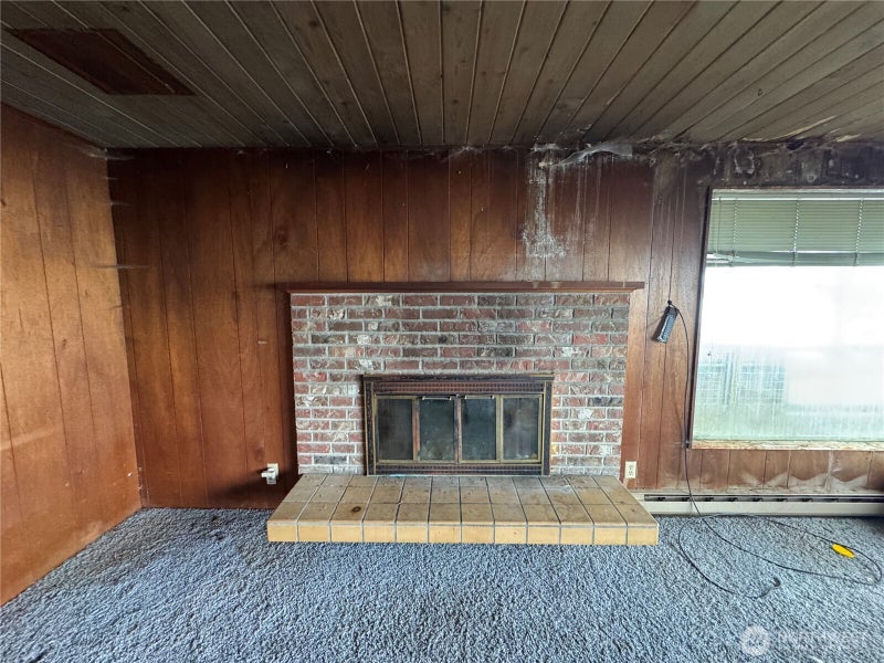 1284 Dines Point Road
