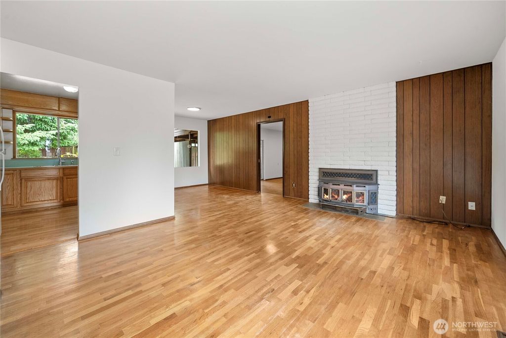Photo of 3824 S 176th Street, SeaTac, WA 98188 (MLS # 2394418)