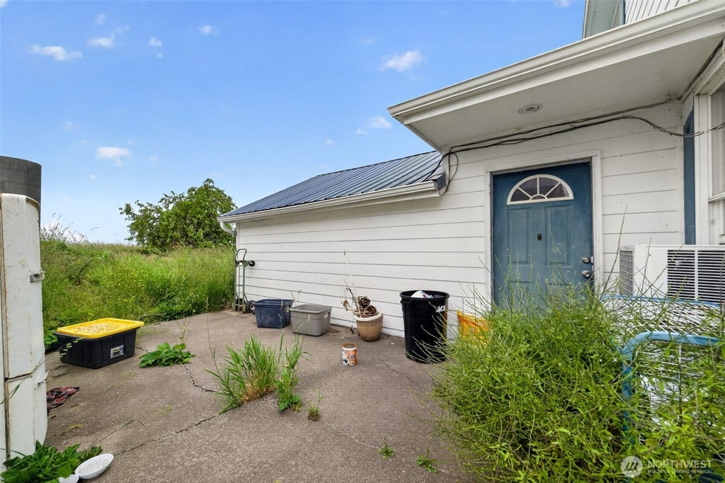 Photo of 9801 Lenhart Road, Sumas, WA 98295 (MLS # 2534568)