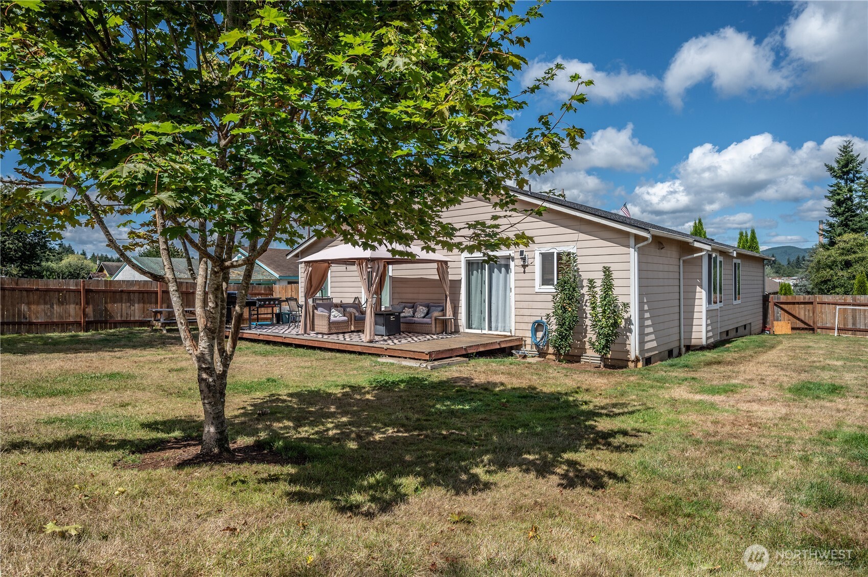 201 W Pine Street
