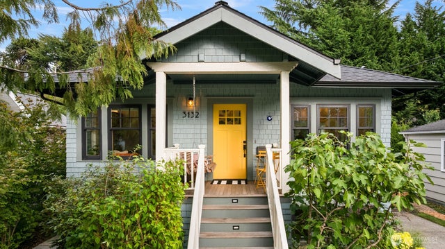 3132 35th Avenue S, Seattle
