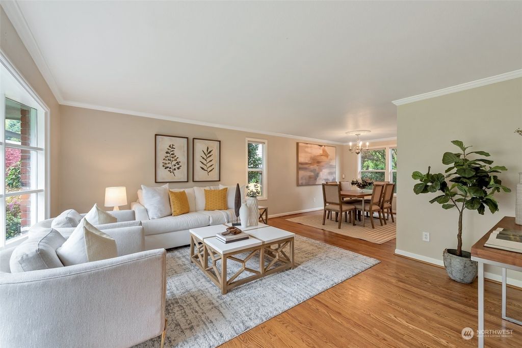 Photo of 4714 161st Avenue SE, Bellevue, WA 98006 (MLS # 2228373)