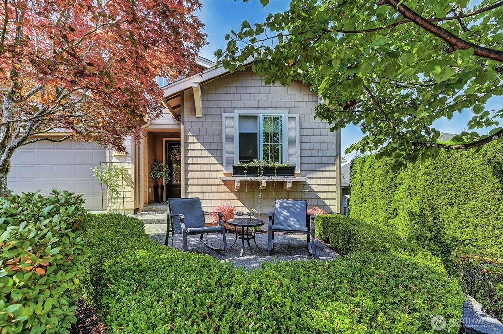 Photo of 12427 243rd Terrace NE, Redmond, WA 98053 (MLS # 2437194)
