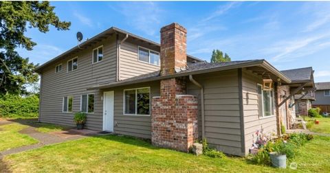 Photo of 1266 Woodgate Avenue #B, Marysville, WA 98270 (MLS # 2525386)