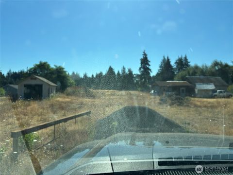Photo of 1110 E John's Prairie Road, Shelton, WA 98584 (MLS # 2407801)