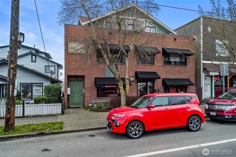 Photo of 6512 Phinney Avenue N, Seattle, WA 98103 (MLS # 2520299)