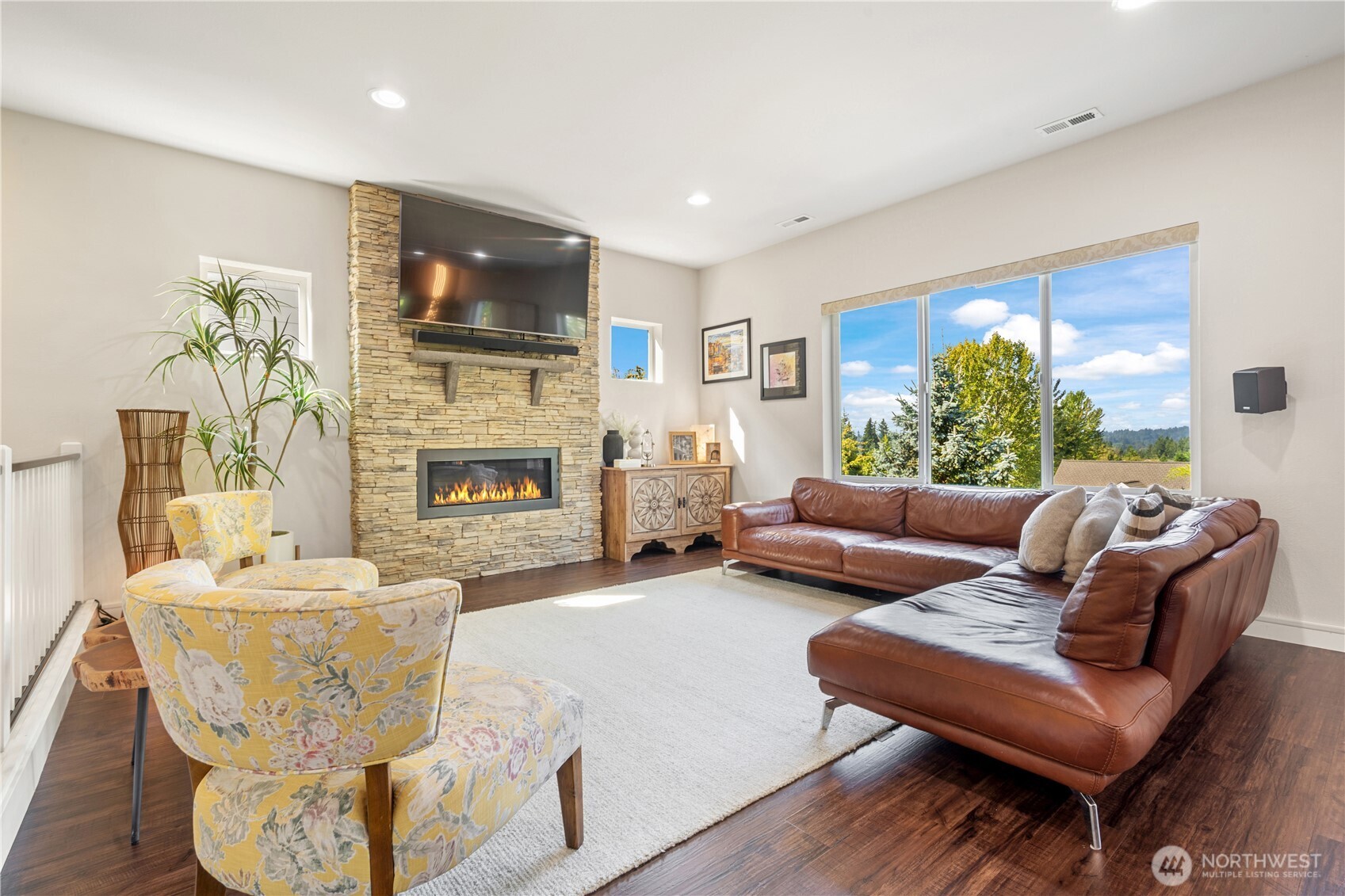 22516 41st Drive SE