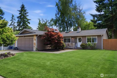 Photo of 12019 NE 136th Pl Place, Kirkland, WA 98034 (MLS # 2537750)