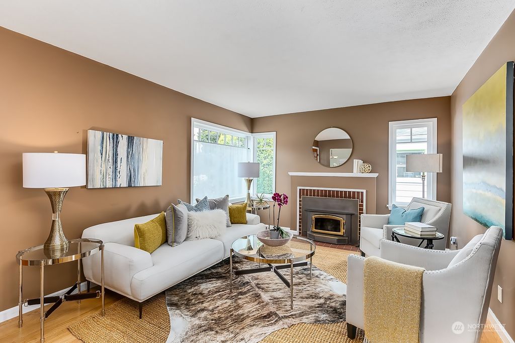 Photo of 8010 30th Avenue NW, Seattle, WA 98117 (MLS # 2054574)