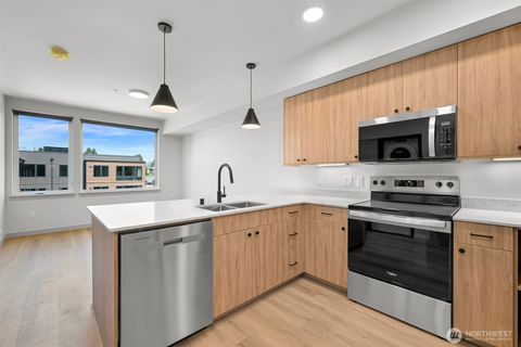 Photo of 820 N State Street #507, Bellingham, WA 98225 (MLS # 2522233)