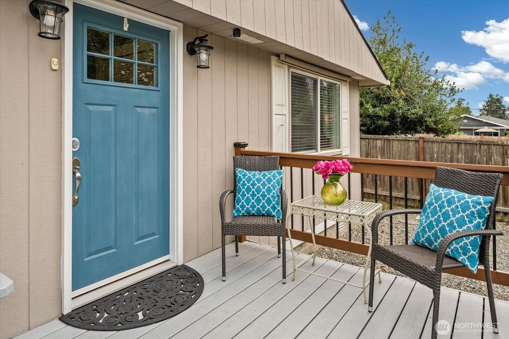 Photo of 19828 104th Avenue SE, Renton, WA 98055 (MLS # 2425185)