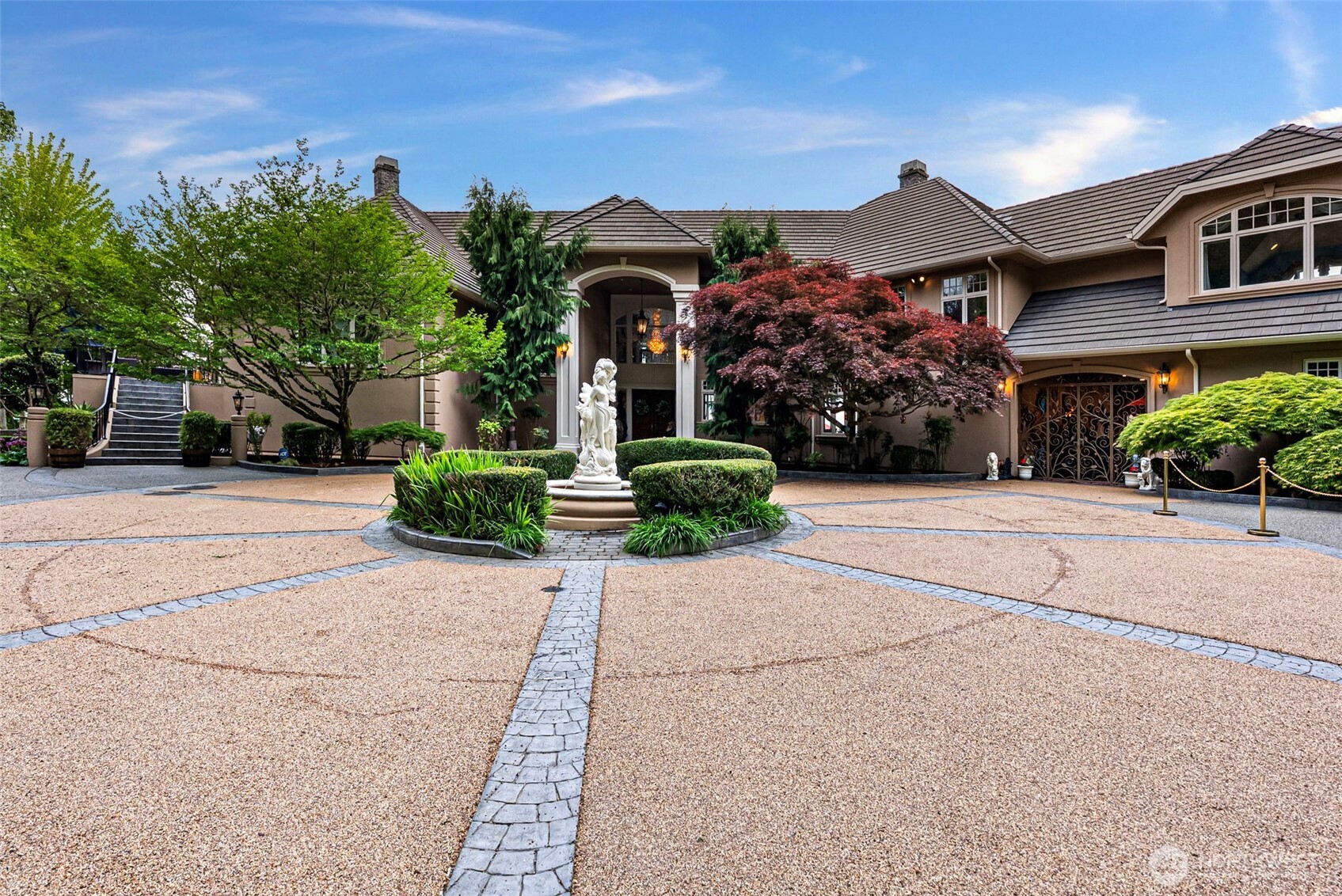 1022 7th Court