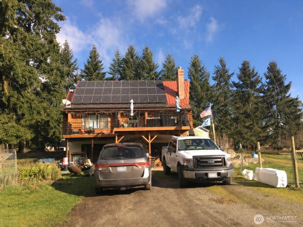 Photo of 21431 Vashon Highway SW, Vashon, WA 98070 (MLS # 2564399)