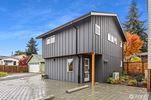 Photo of 8003 25th Avenue NW, Seattle, WA 98117 (MLS # 2490747)