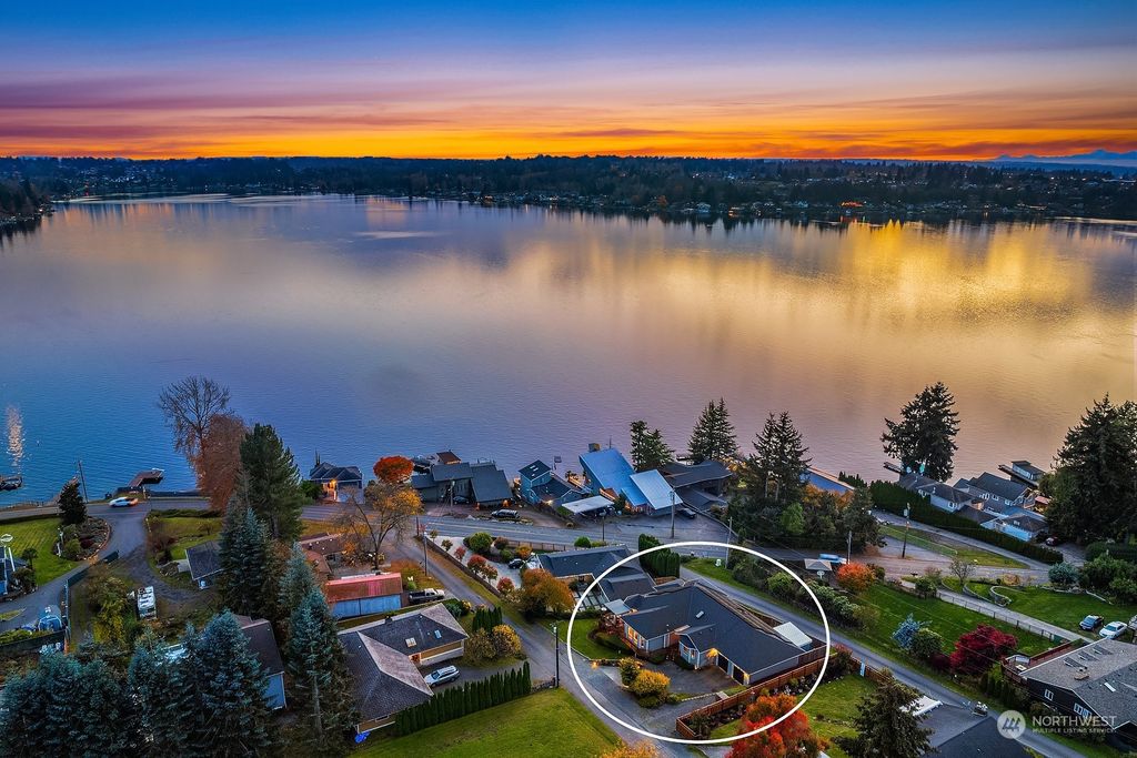 Photo of 1506 114th Drive NE, Lake Stevens, WA 98258 (MLS # 2309280)