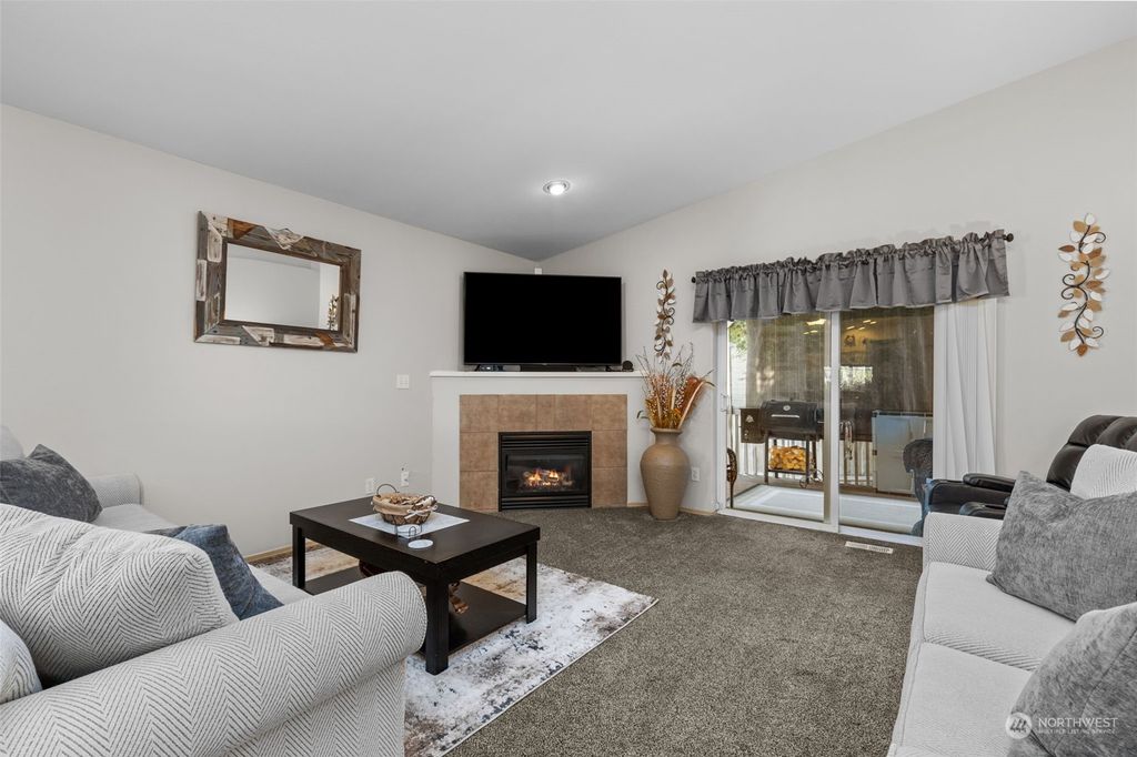 Photo of 9019 76th Avenue NE, Marysville, WA 98270 (MLS # 2131447)