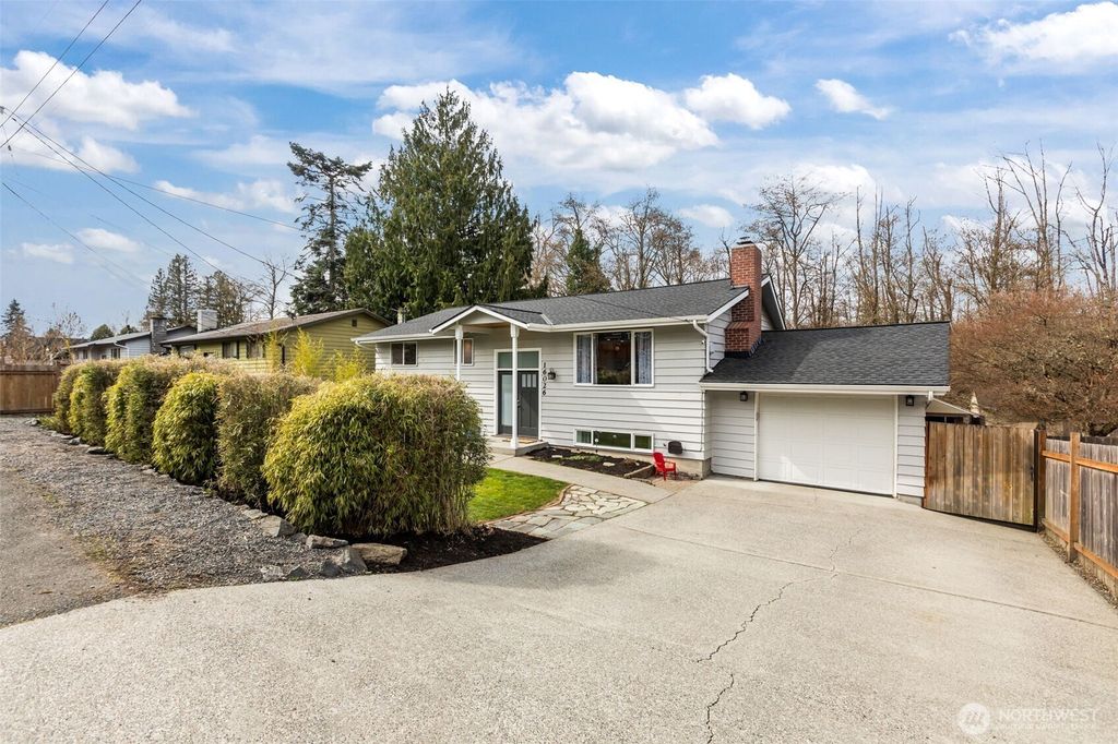 Photo of 16026 22nd Avenue W, Lynnwood, WA 98087 (MLS # 2498105)