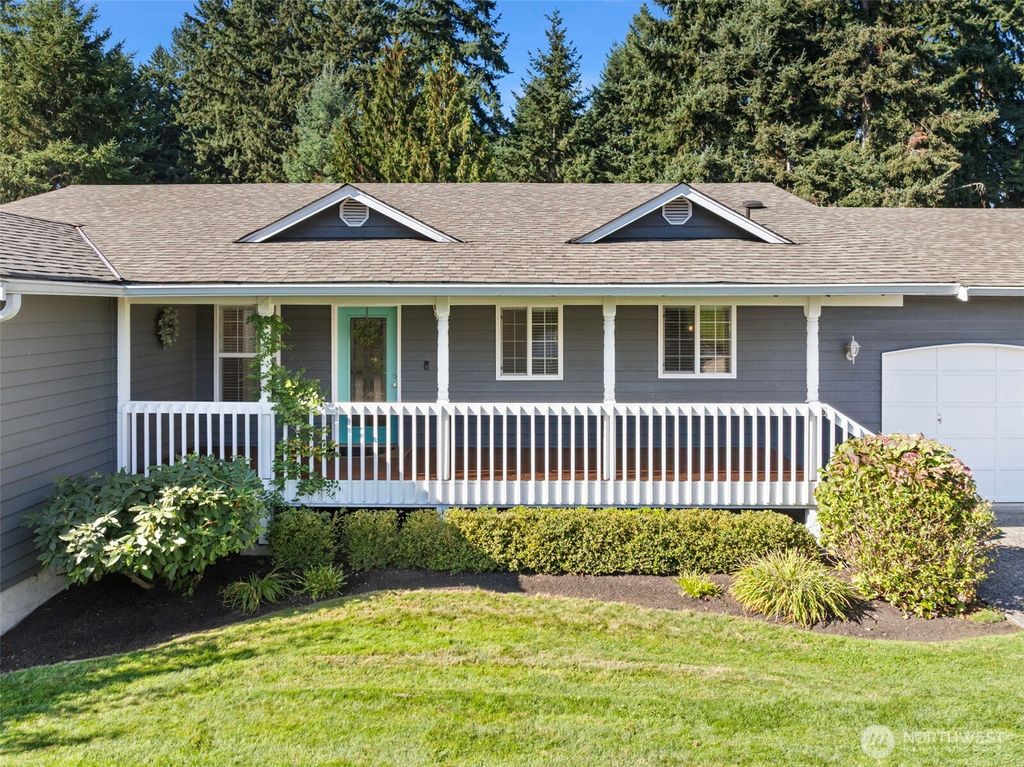 Photo of 13114 Sunridge Way E, Puyallup, WA 98374 (MLS # 2478258)
