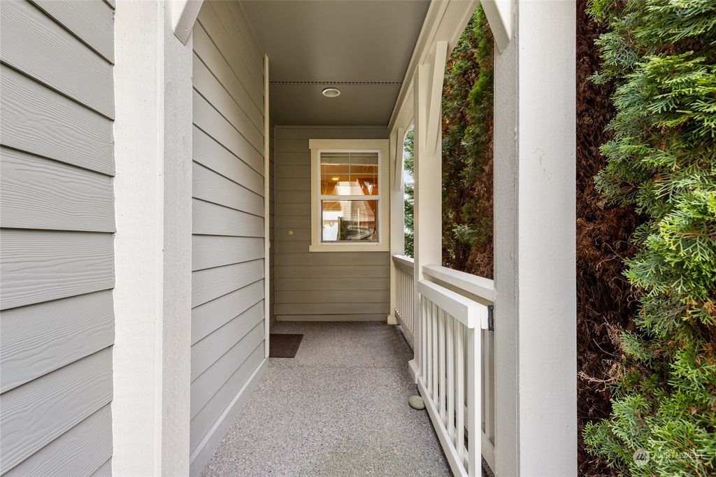 Photo of 10629 Ross Road #B, Bothell, WA 98011 (MLS # 2326730)