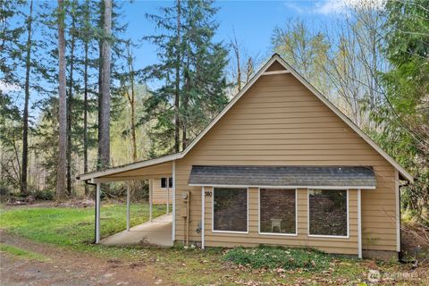 Photo of 380 N Duckabush Drive E, Hoodsport, WA 98548 (MLS # 2496047)