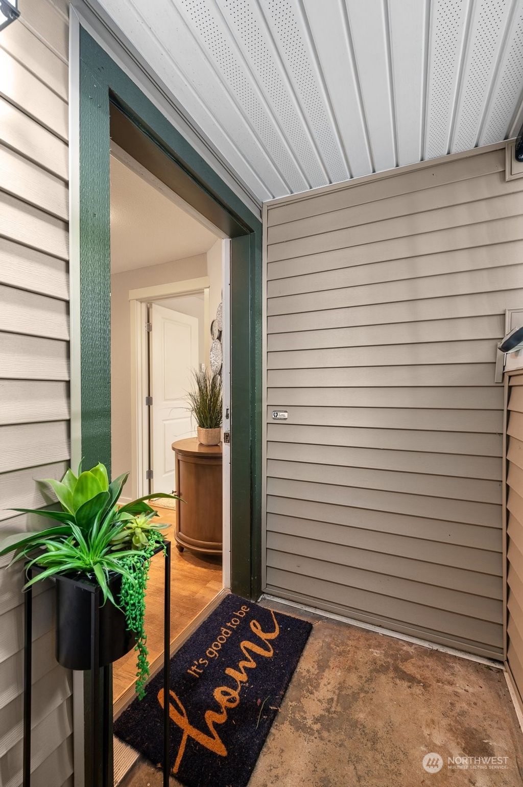 Photo of 11305 NE 128th Street #C102, Kirkland, WA 98034 (MLS # 2327449)