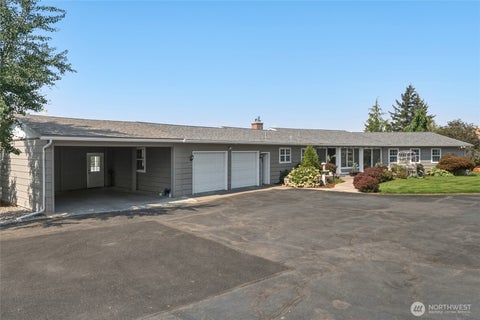 Photo of 505 S 6th Street, Dayton, WA 99328 (MLS # 2562695)