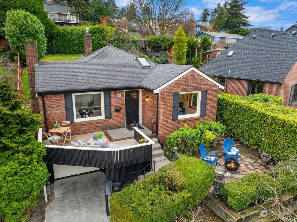 Photo of 1509 36th Avenue S, Seattle, WA 98144 (MLS # 2322809)