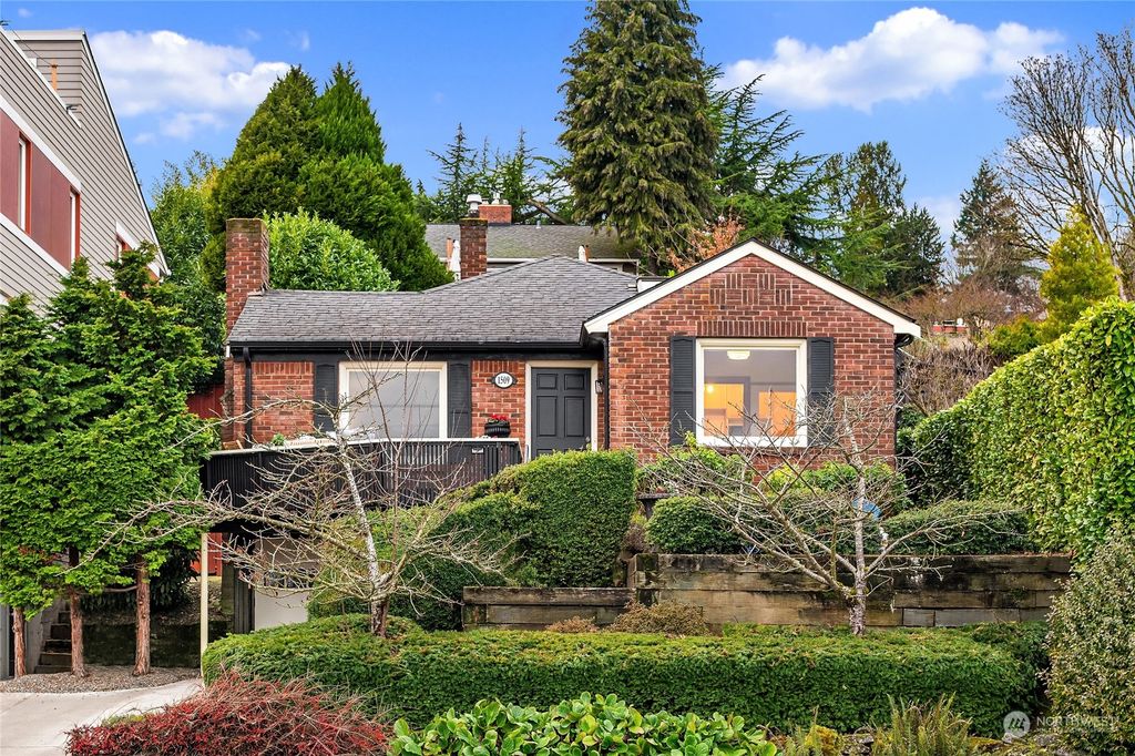 Photo of 1509 36th Avenue S, Seattle, WA 98144 (MLS # 2322809)