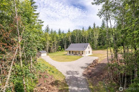 Photo of 1013 N Bodine Road, Kelso, WA 98626 (MLS # 2540369)