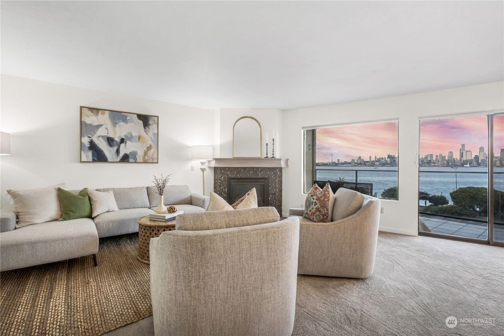 Photo of 1301 Harbor Avenue SW #310, Seattle, WA 98116 (MLS # 2135629)