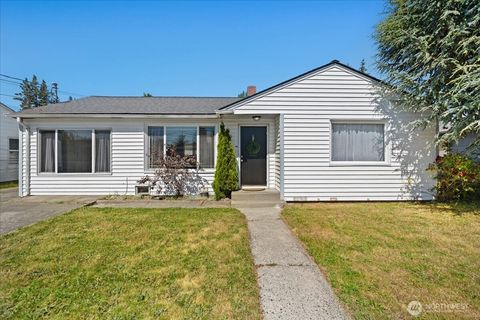 Photo of 1816 S Sprague Avenue, Tacoma, WA 98405 (MLS # 2543296)