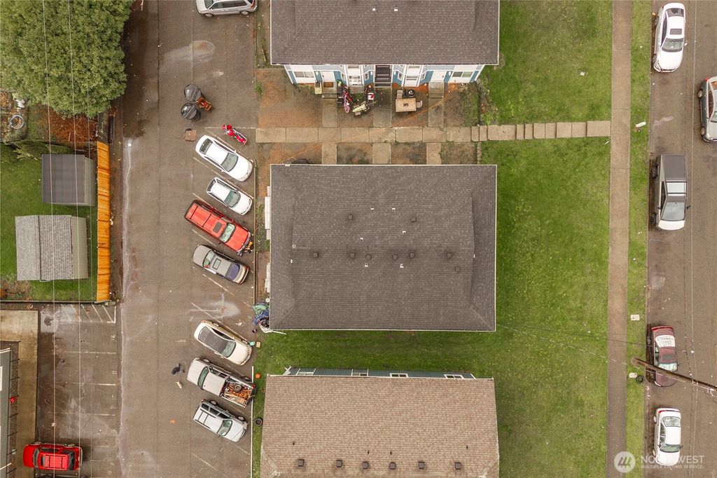 Photo of 3321 S Asotin Street, Tacoma, WA 98418 (MLS # 2496839)