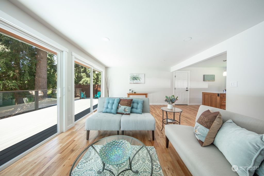 Photo of 24022 4th Place W, Bothell, WA 98021 (MLS # 2134915)