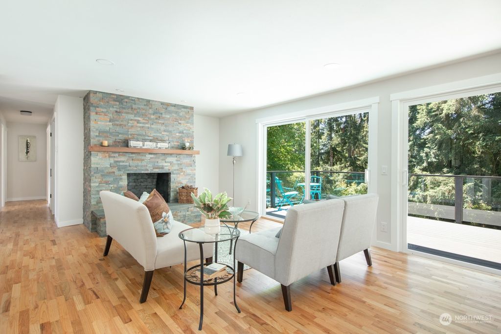 Photo of 24022 4th Place W, Bothell, WA 98021 (MLS # 2134915)