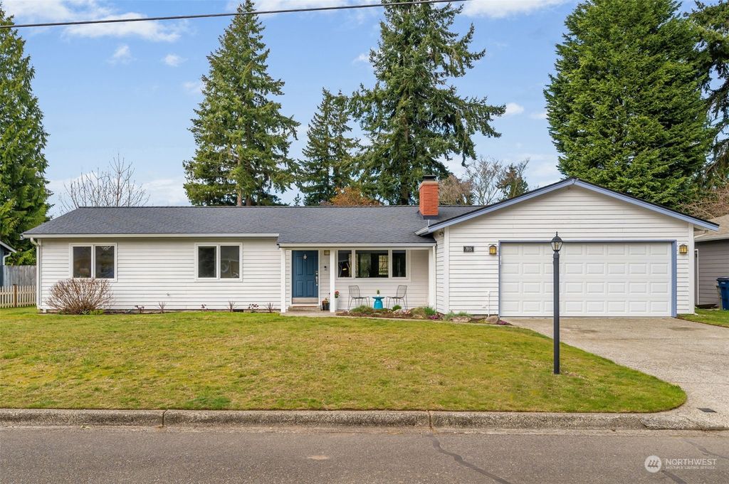 Photo of 7015 122nd Avenue SE, Newcastle, WA 98056 (MLS # 2050123)