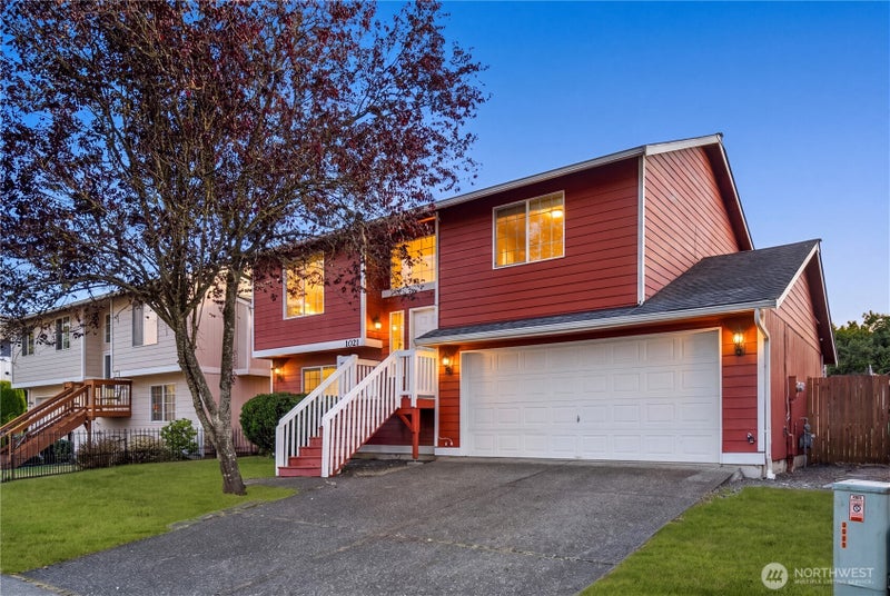 1021 Merea Lane