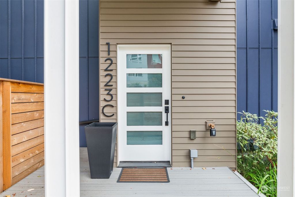 Photo of 1223 Taylor Avenue N #C, Seattle, WA 98109 (MLS # 2323835)