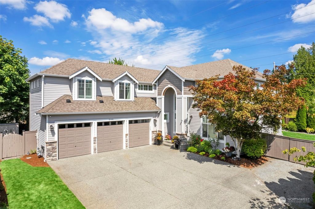 Photo of 21401 42nd Avenue SE, Bothell, WA 98021 (MLS # 2150162)