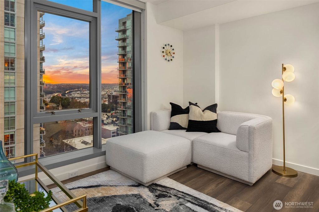 Photo of 800 Columbia Street #1807, Seattle, WA 98104 (MLS # 2497088)