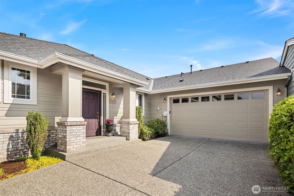 Photo of 12410 232nd Way NE, Redmond, WA 98053 (MLS # 2412224)