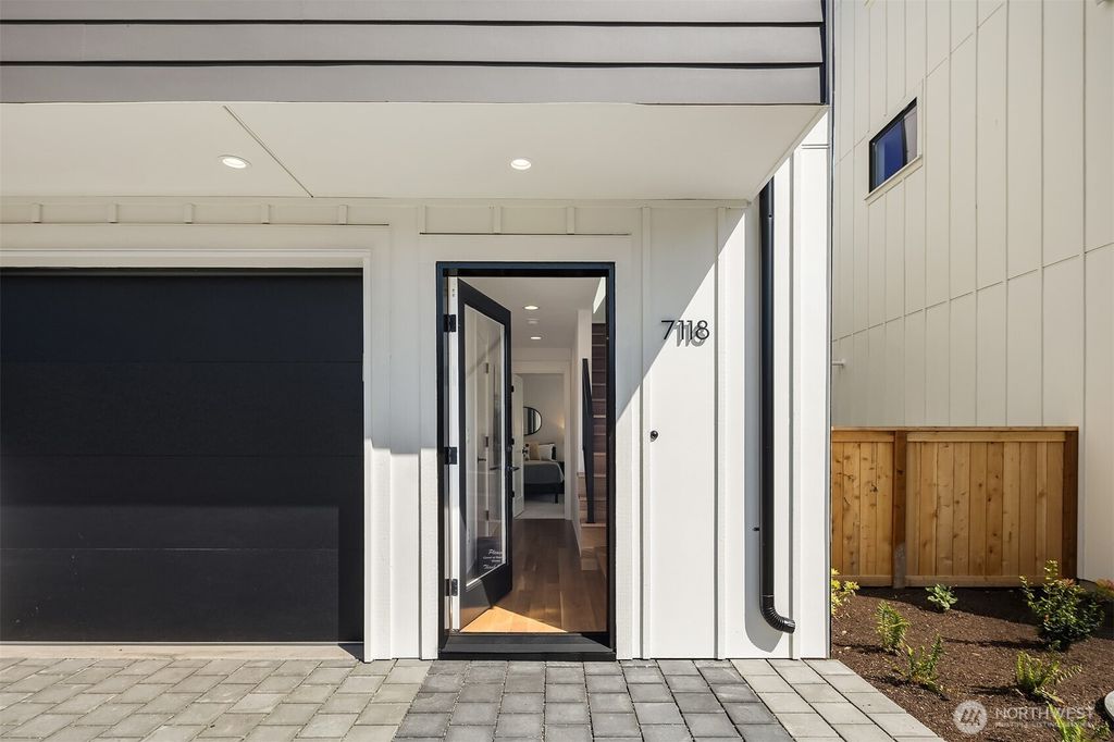 Photo of 7118 44th Avenue S, Seattle, WA 98118 (MLS # 2401591)