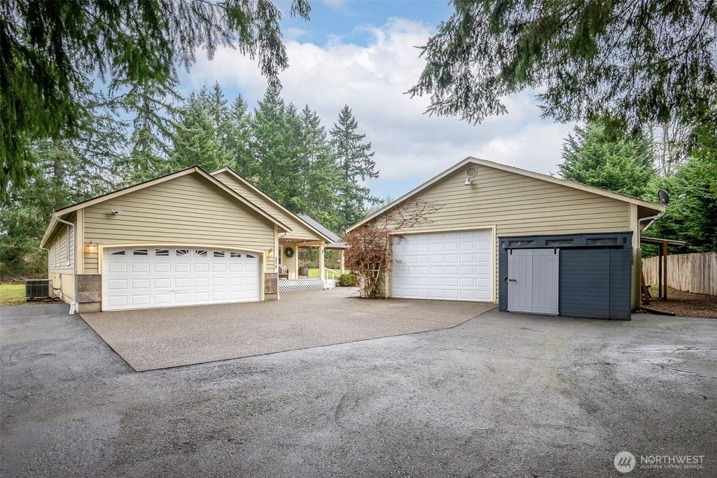 Photo of 3210 S Bay Road NE, Olympia, WA 98506 (MLS # 2476486)