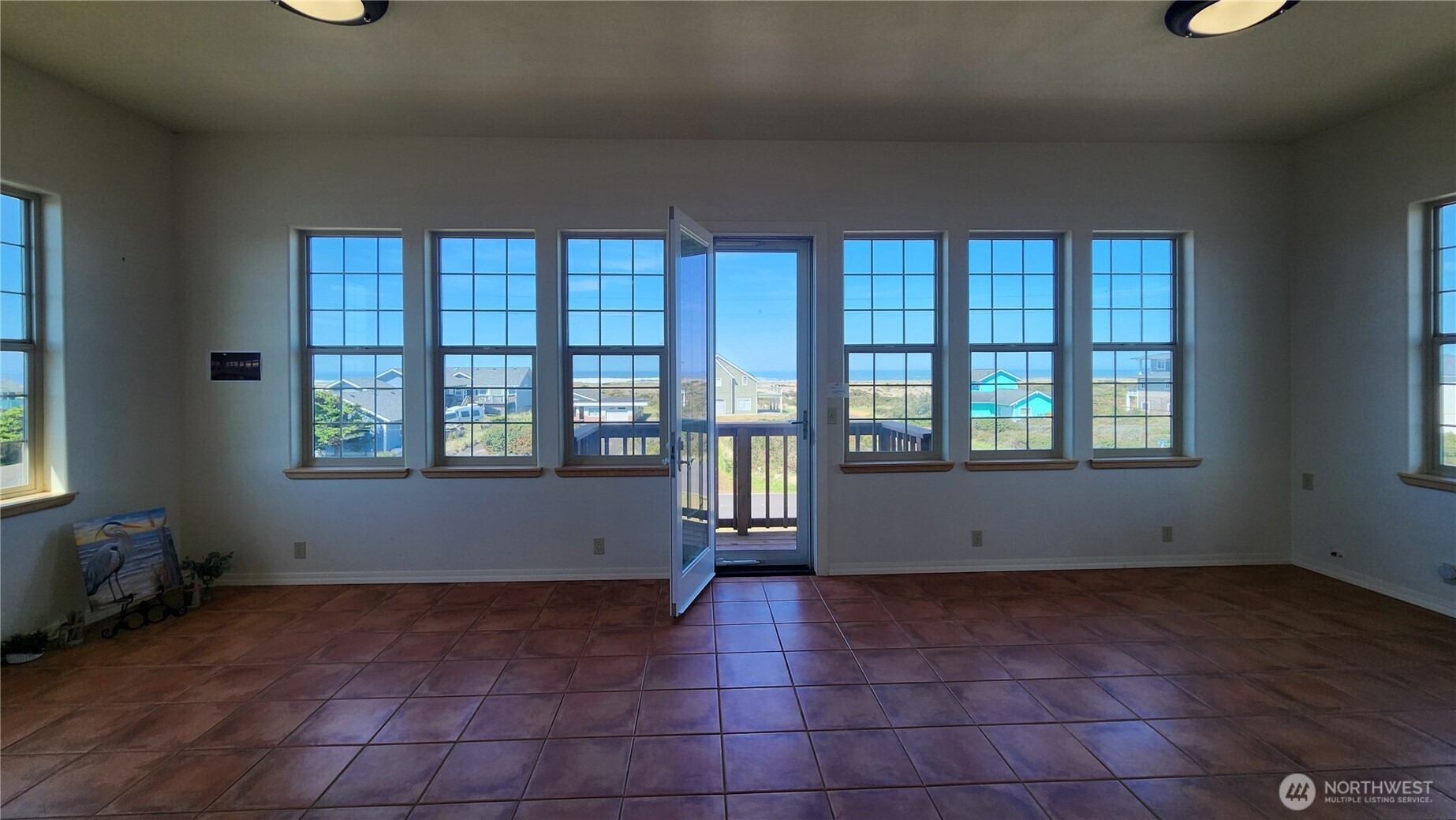 1140 Ocean Shores Boulevard SW