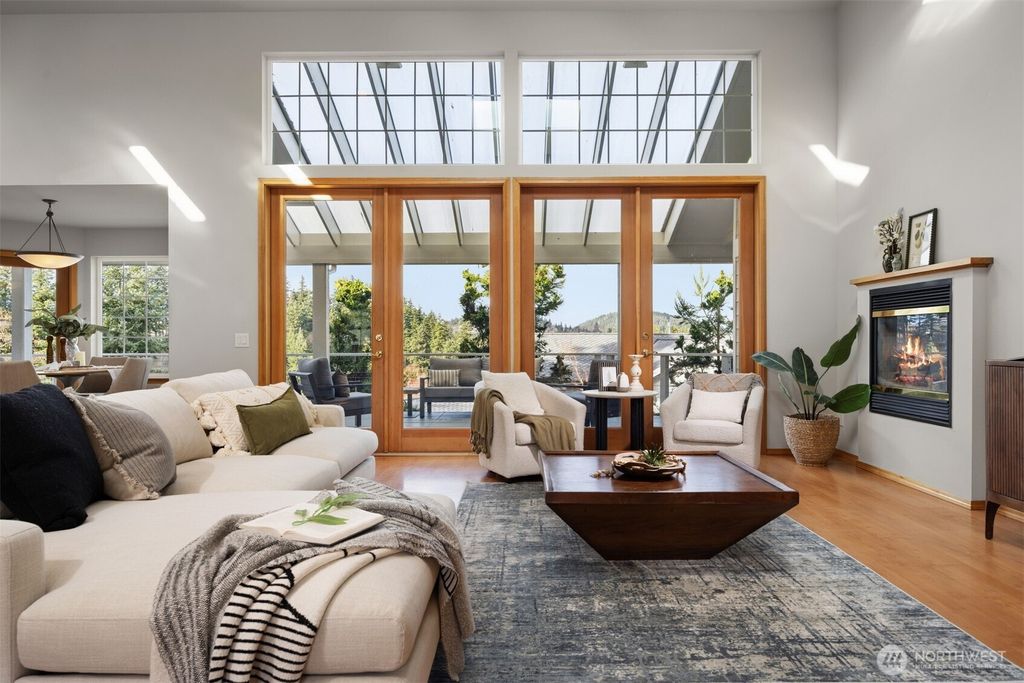 Photo of 1231 Broad Street, Bellingham, WA 98229 (MLS # 2506119)