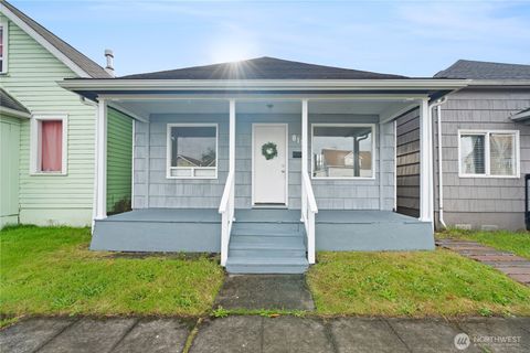 Photo of 819 W Market Street, Aberdeen, WA 98520 (MLS # 2412528)