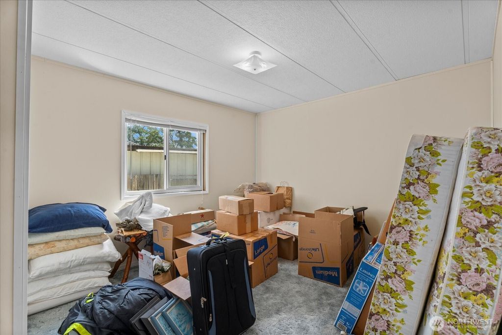 Photo of 417 2nd Avenue SE, Pacific, WA 98047 (MLS # 2411955)