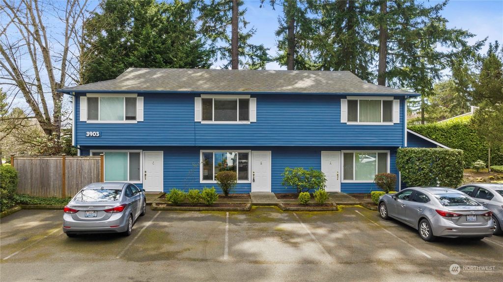 Photo of 3903 148th Avenue NE #B, Bellevue, WA 98007 (MLS # 2053036)